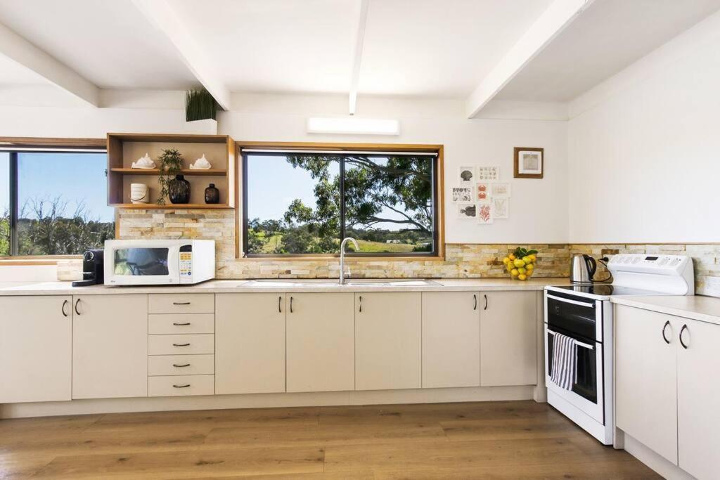 Fairview Lakeside Cottage Metung Exterior foto